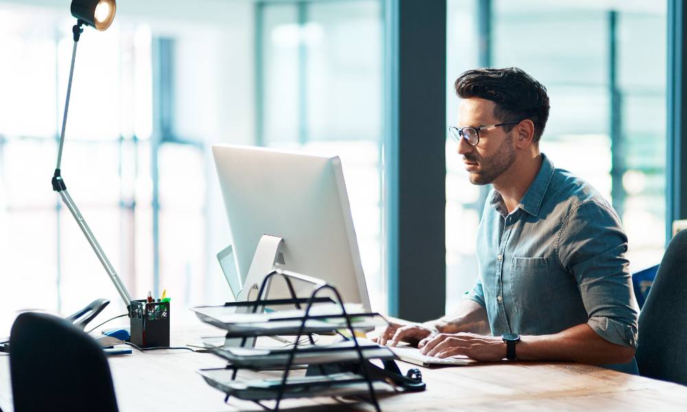 How to Develop a Consistent Brand Style Guide for Contractors