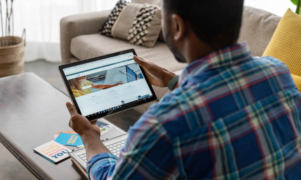 How to Use LinkedIn to Build Professional Relationships in Construction